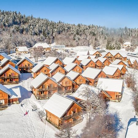 Madame Vacances Les Chalets Du Berger Premium*** La Feclaz Exterior photo