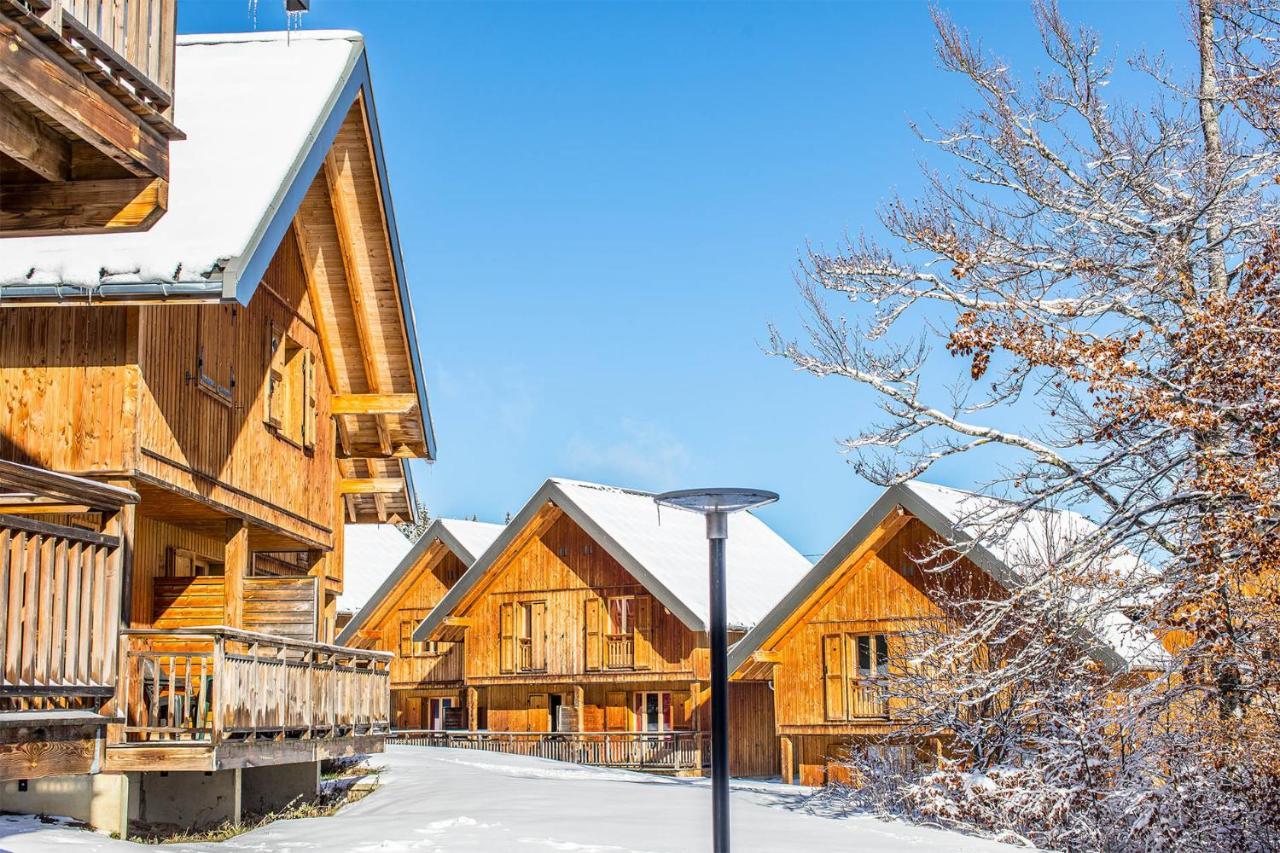 Madame Vacances Les Chalets Du Berger Premium*** La Feclaz Exterior photo