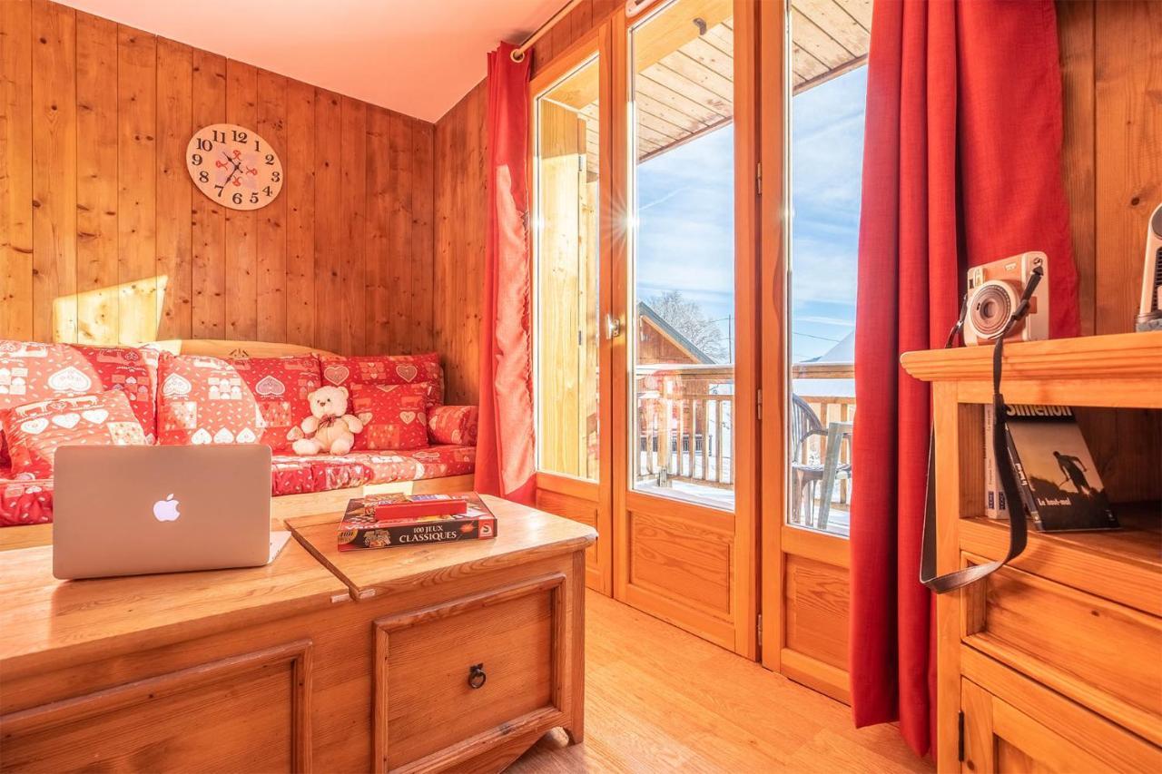 Madame Vacances Les Chalets Du Berger Premium*** La Feclaz Exterior photo
