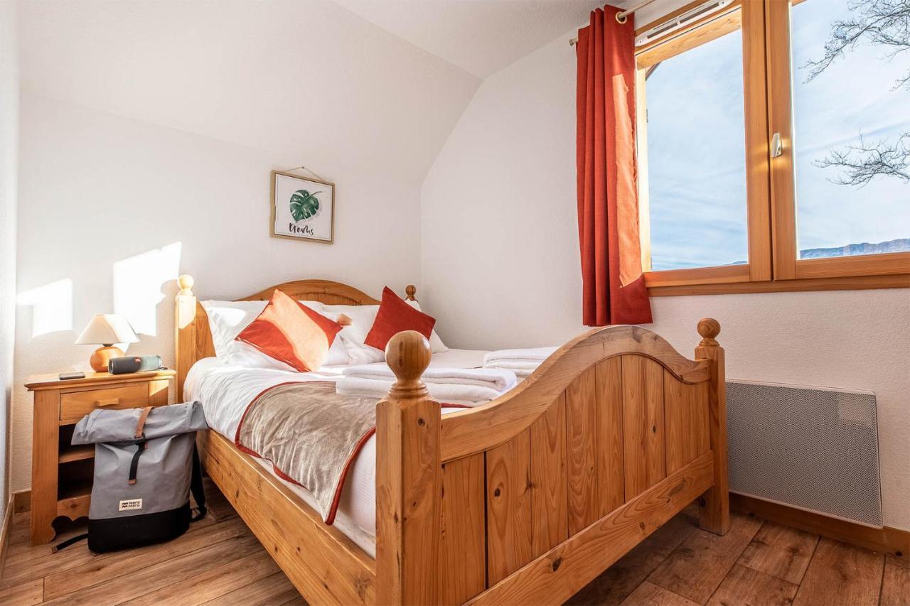 Madame Vacances Les Chalets Du Berger Premium*** La Feclaz Exterior photo