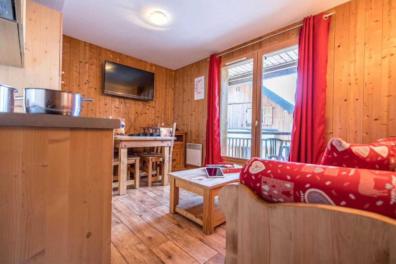 Madame Vacances Les Chalets Du Berger Premium*** La Feclaz Exterior photo